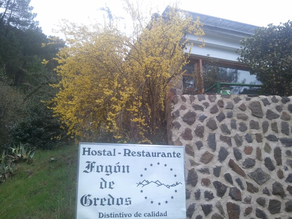 Hostal-Restaurante Fogon De Gredos Guisando Exterior foto